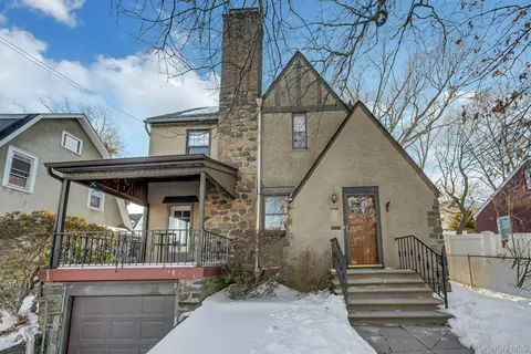 514 N Wagner Ave, Mamaroneck, NY 10543