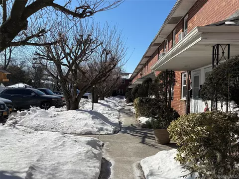 1690 Grand Ave #A16, Baldwin, NY 11510