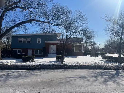 885 Central Ave, Far Rockaway, NY 11691