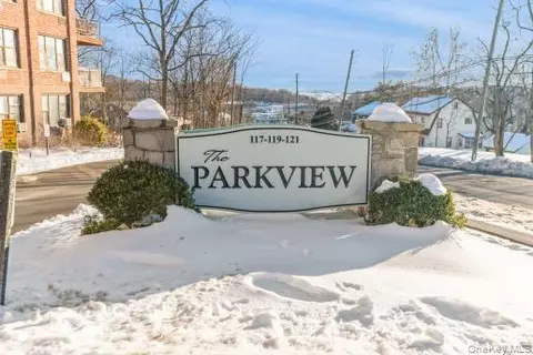 121 Highland Ave S #5F, Ossining, NY 10562