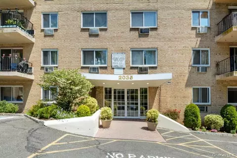2035 Central Park Ave #3M, Yonkers, NY 10710