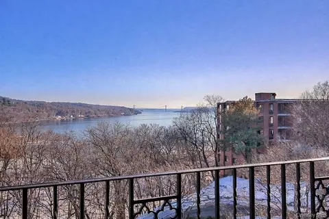 16 Rockledge Ave #6K-2, Ossining, NY 10562