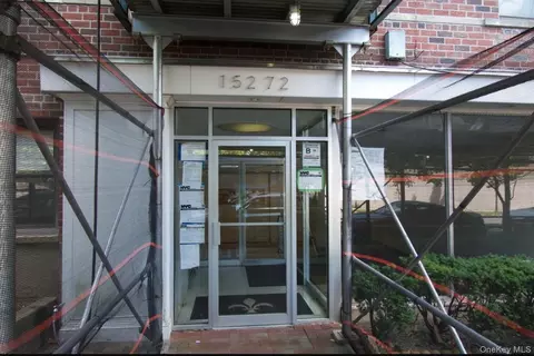 152-72 Melbourne Ave #LOB-E, New York, NY 11367