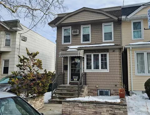 7757 76th St, New York, NY 11385