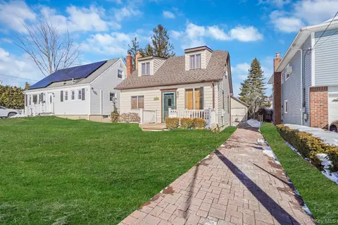 247 Starke Ave, East Meadow, NY 11554