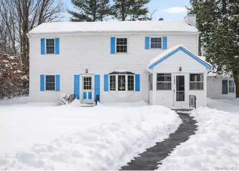 147 Halyan Rd, Yorktown, NY 10598
