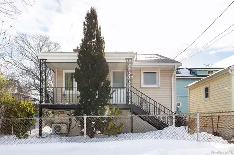 178 Beach St, New York, NY 10464