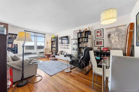 6200 Riverdale #7J, New York, NY 10471