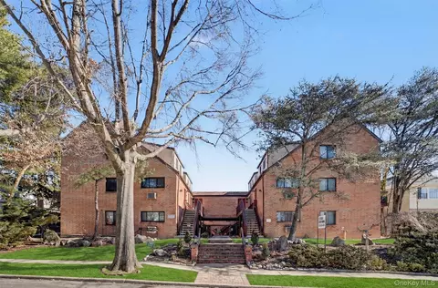 50 Dekalb Ave #2E, White Plains, NY 10605