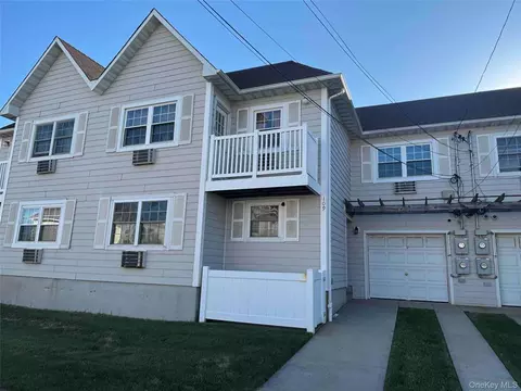 109 Beach 61st St #77A, Arverne, NY 11692