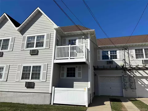 109 Beach 61st St #77A, Arverne, NY 11692