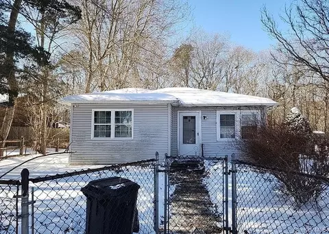 7 Candido Ave S, Shirley, NY 11967