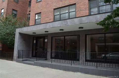 99-10 60th Ave #5F, Corona, NY 11368