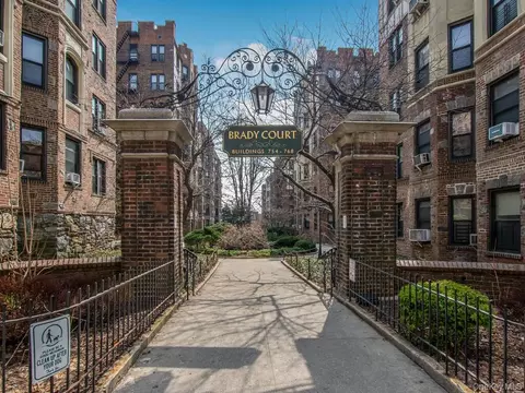 764 Brady Ave #131, New York, NY 10462