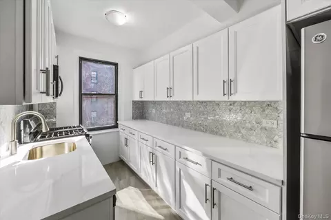 72 Park Ter W #E56, New York, NY 10034