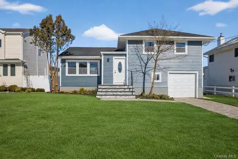 2675 Anthony Ave, Bellmore, NY 11710