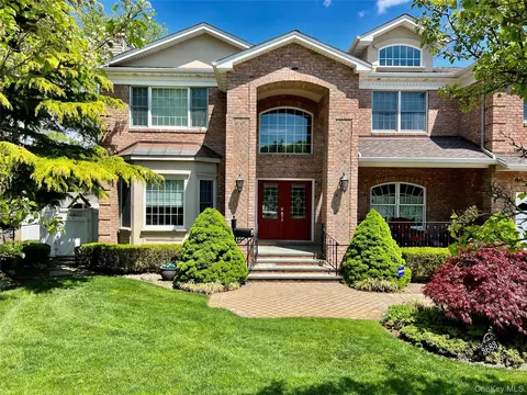 3683 Orchard Rd, Wantagh, NY 11793