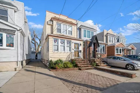 6915 69th St, New York, NY 11385