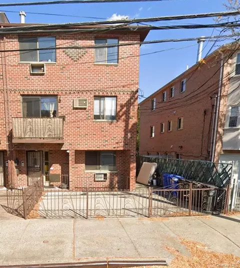8839 Pitkin Ave, New York, NY 11417
