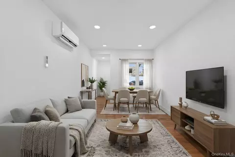 1368 E 100th St, Brooklyn, NY 11236