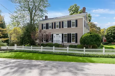 20 Mead St, Lewisboro, NY 10597