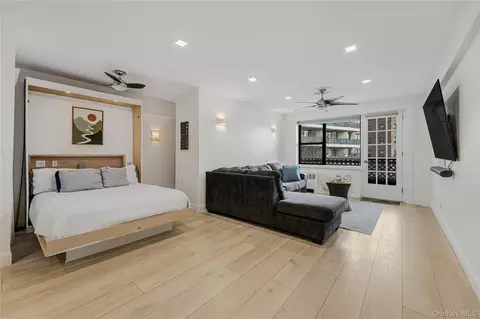 640 Pelham Rd #3L, New Rochelle, NY 10805