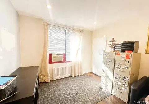 71-43 Park Dr E #A, Flushing, NY 11367 photo 7