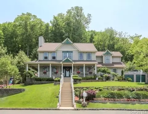 9 Oldfield Ct, Garnerville, NY 10923