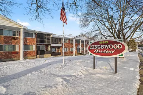 810 Blooming Grove Tpke #3, New Windsor, NY 12553