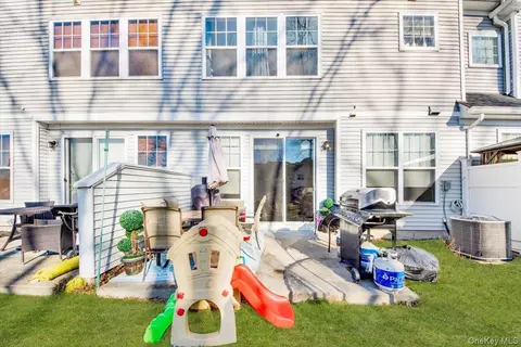 Other - 4 Kless Ct, Middletown, NY 10940 photo 5 of 5