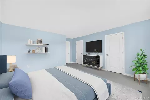 Bedroom - 4 Kless Ct, Middletown, NY 10940 photo 3 of 6