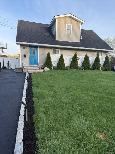 53 Hazelton Rd, Yonkers, NY 10710