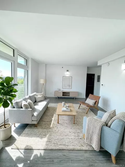 65-18 Austin St UNIT 7H, Rego Park, NY 11374