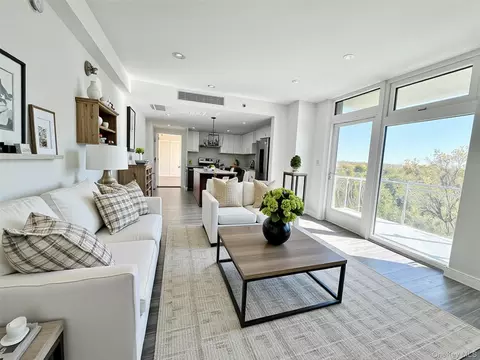 65-18 Austin St UNIT 7H, Rego Park, NY 11374