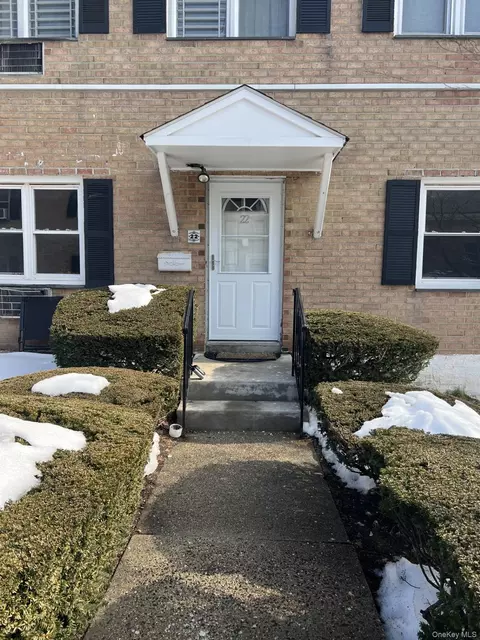 130 Glenwood Ave #22, Yonkers, NY 10703