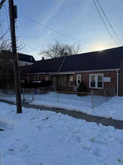 3832 215th Pl, New York, NY 11361