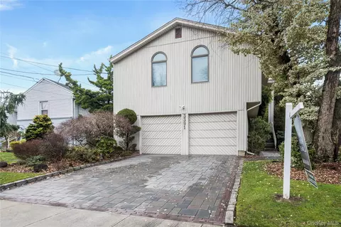 3391 Lawrence Ave, Oceanside, NY 11572