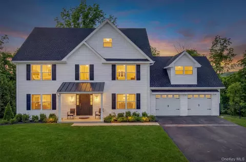 2463 Orchard View Ct, Yorktown, NY 10598