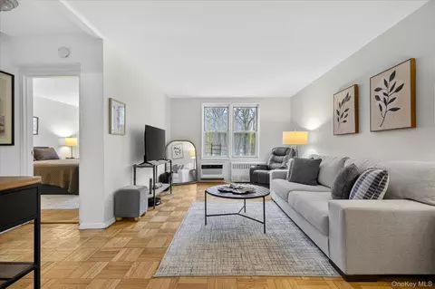 6535 Broadway #1G, New York, NY 10471