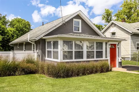 122 Washington Ave, Beacon, NY 12508
