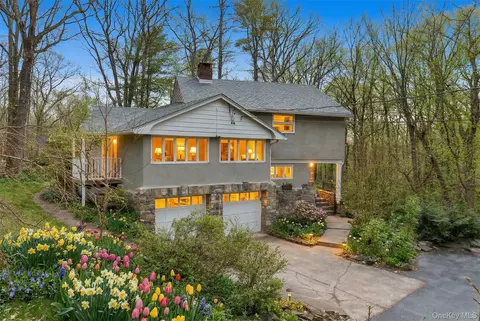 271 Colonel Greene Rd, Yorktown, NY 10598