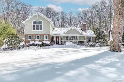 29 Marget Ann Ln, Ramapo, NY 10901