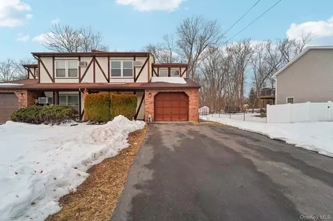 29 Green Ave, Clarkstown, NY 10989