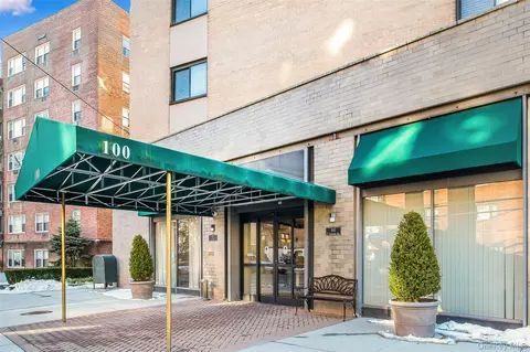 100 E Hartsdale Ave #MIE, Greenburgh, NY 10530