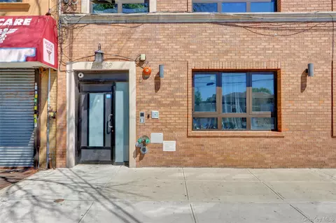 12509 101st Ave, South Richmond Hill, NY 11419