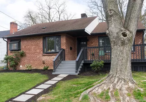 2 Florence St, Kingston, NY 12401