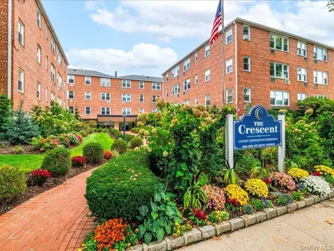 280 Atlantic Ave #316, East Rockaway, NY 11518