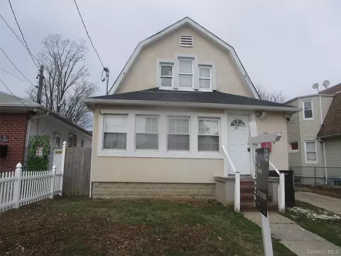 75 Elizabeth Ave, Hempstead, NY 11550