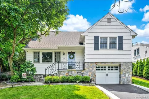 72 Brook St, Scarsdale, NY 10583