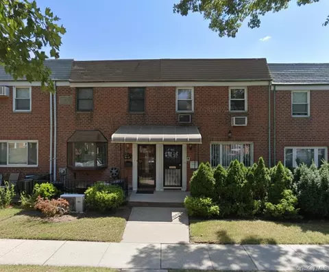 144-16 68th Ave, Flushing, NY 11367